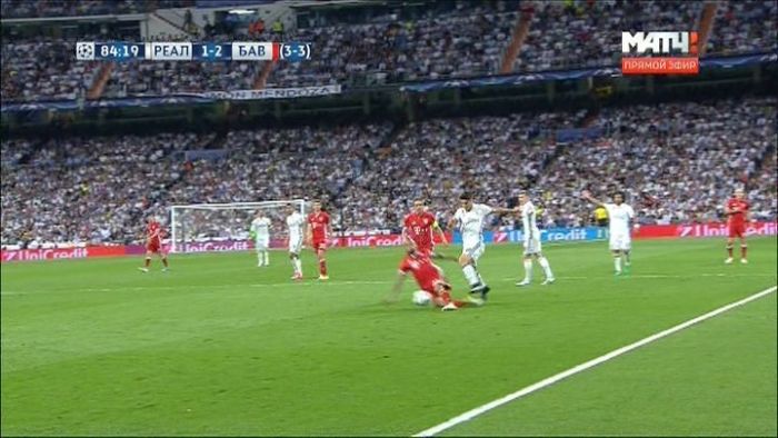 Матч Лиги чемпионов «Реал Мадрид» - «Бавария» закончился скандалом из-за спорного судейства (16 фото + текст)